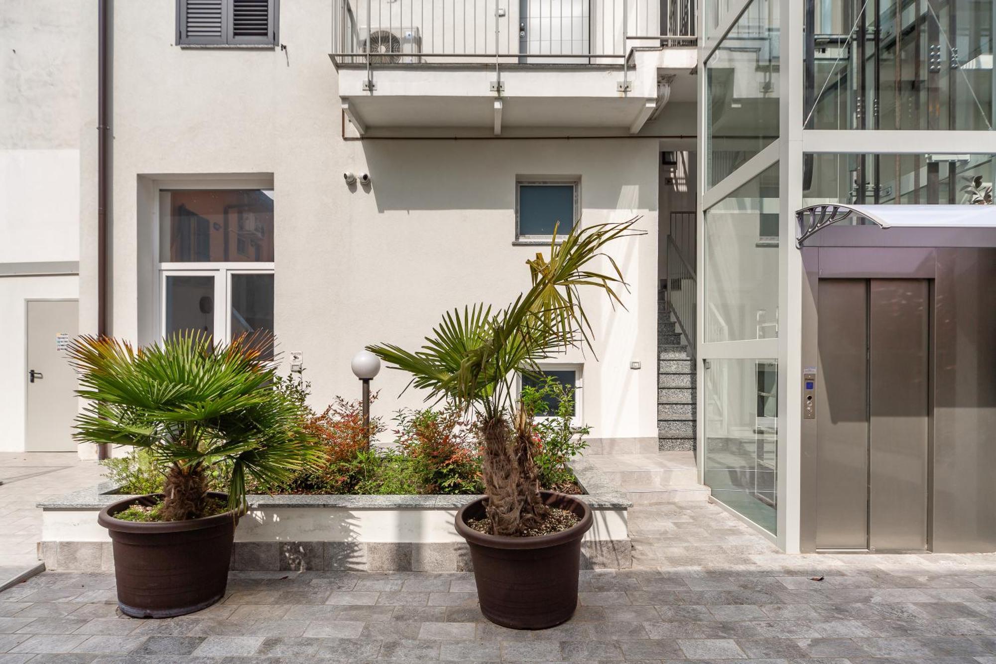 Khl Apartments Milan Exterior photo